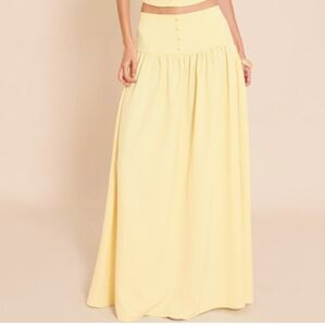 NWT Prettylittlething Lemon Woven Pleated Midaxi Skirt, Size 4